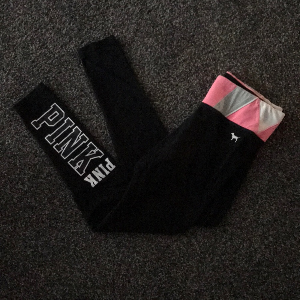 PINK Victoria’s Secret Leggings